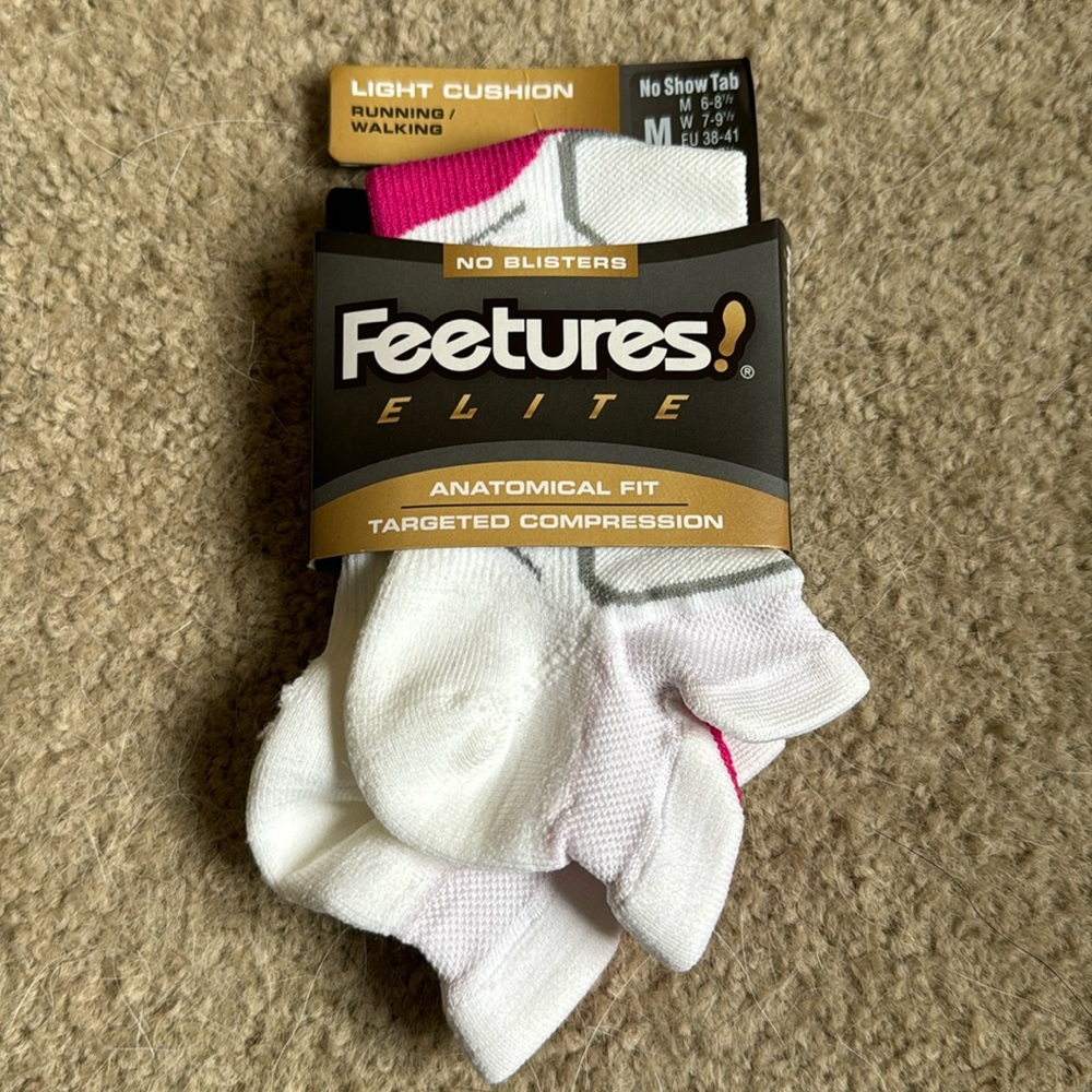 Brand new Feetures Elite running socks